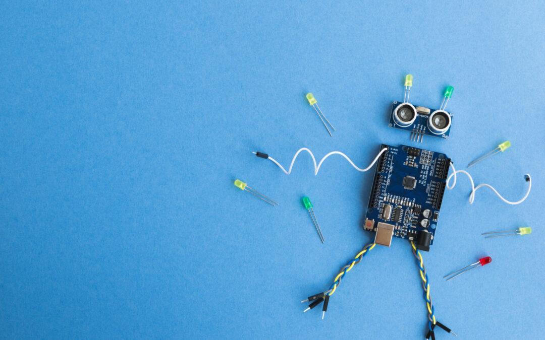 ARDUINO ZA ZAČETNIKE: PROGRAMIRANJE MIKROKRMILNIKOV IN ELEKTRONIKA