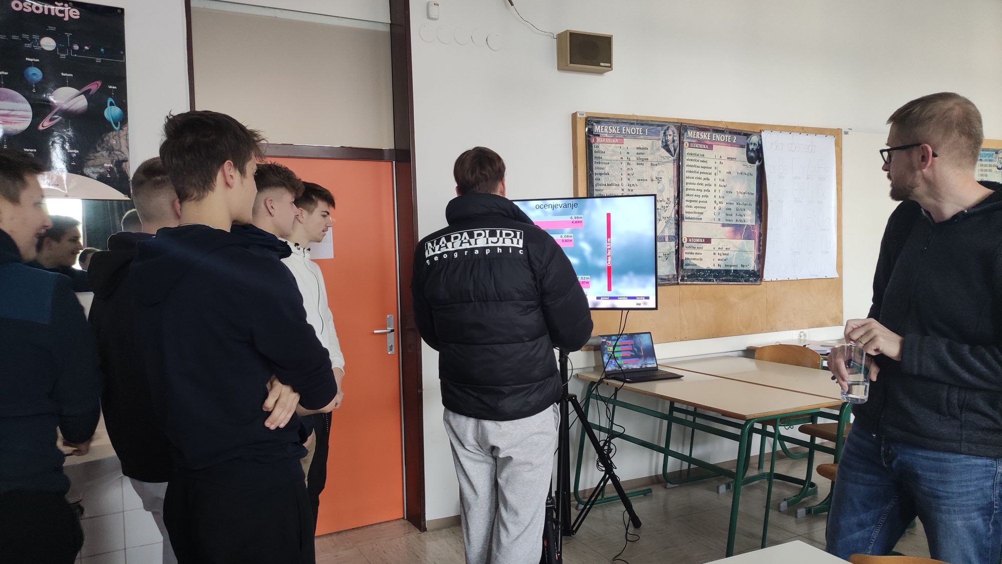 Preventivna prometna delavnica »Varnost v prometu in e-skiro« Preventivna prometna delavnica »Varnost v prometu in e-skiro«