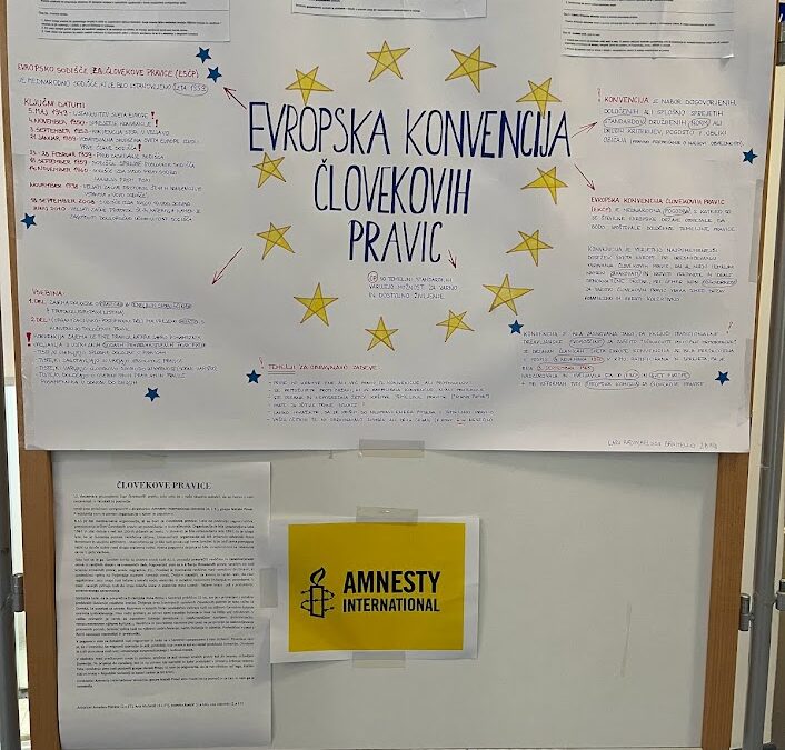 Razstava v avli šole