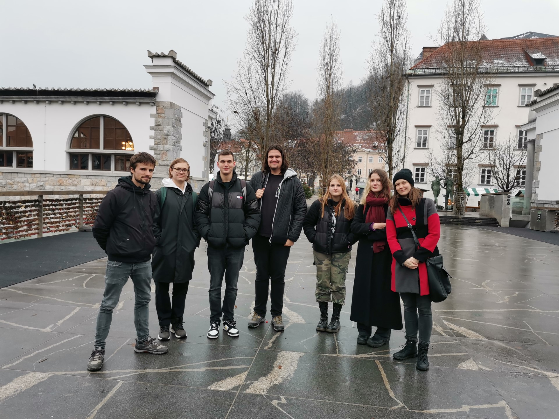 Zgodovinski krožek po poti ljubljanskih umetnikov Zgodovinski krožek po poti ljubljanskih umetnikov