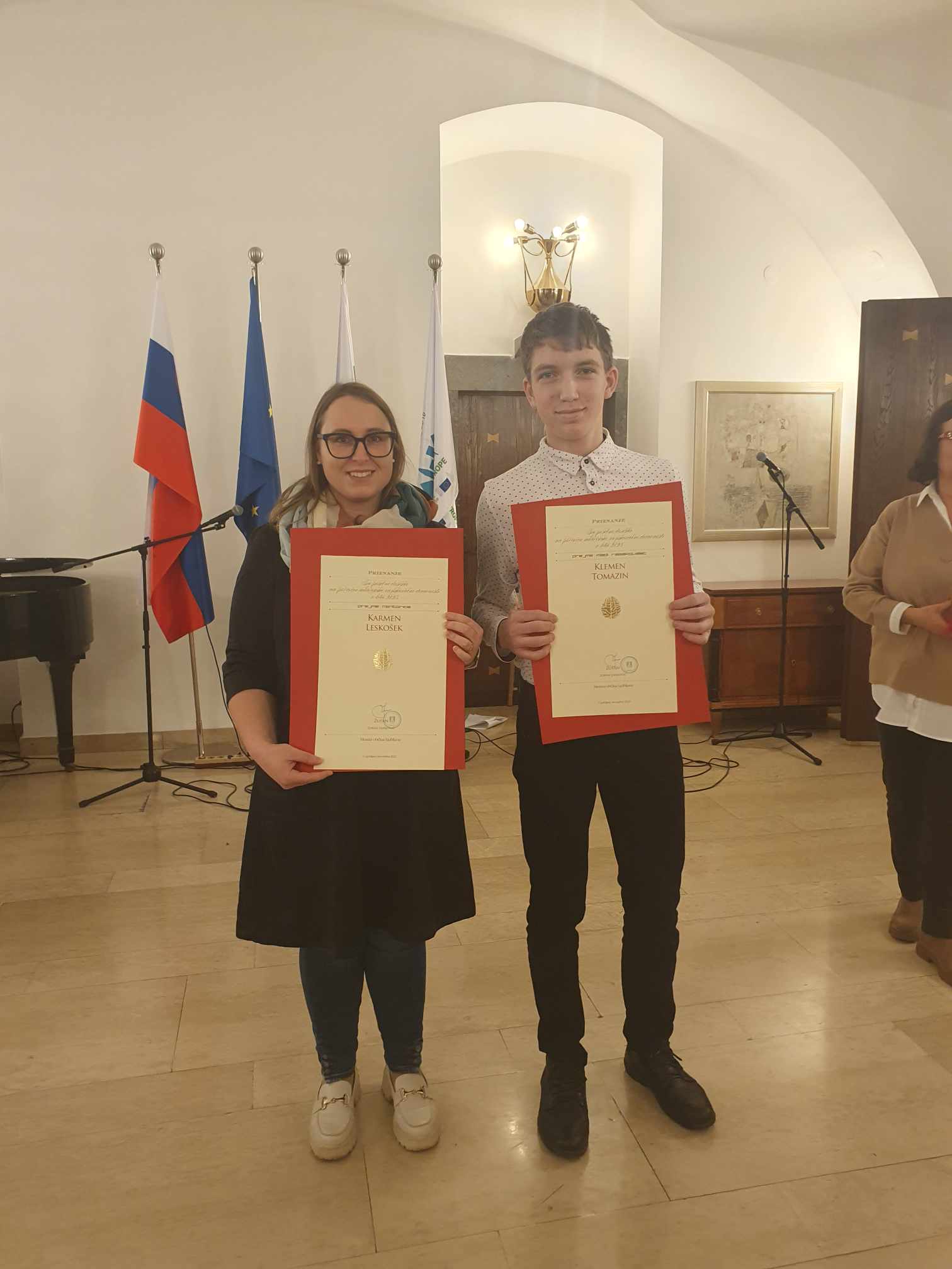 Priznanje za posebne dosežke