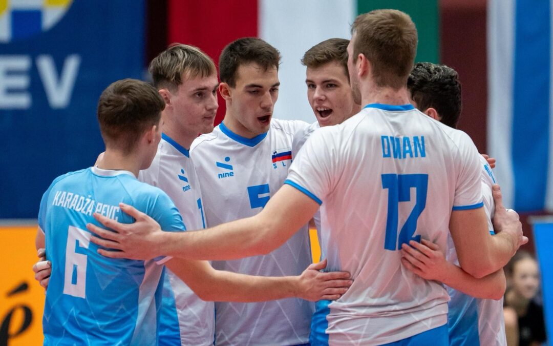 Jakob Špes Podbregar osvojil zlato z moško odbojkarsko reprezentanco
