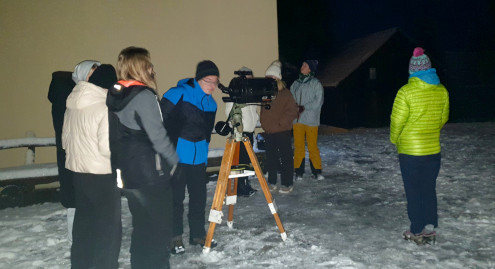 Opazovanje kraterjev na Luni