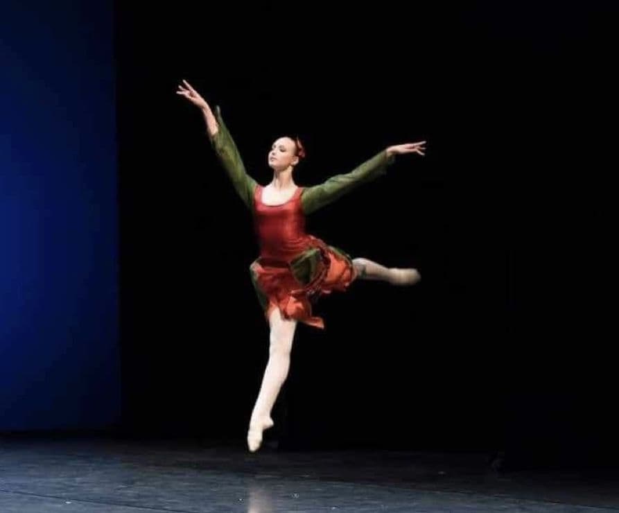 Čestita mlada plesna zvezda Pia Capl Škrinjar. Zamisel je postati poklicna balerina, a pustimo času čas! Čestita mlada plesna zvezda Pia Capl Škrinjar. Zamisel je postati poklicna balerina, a pustimo času čas!