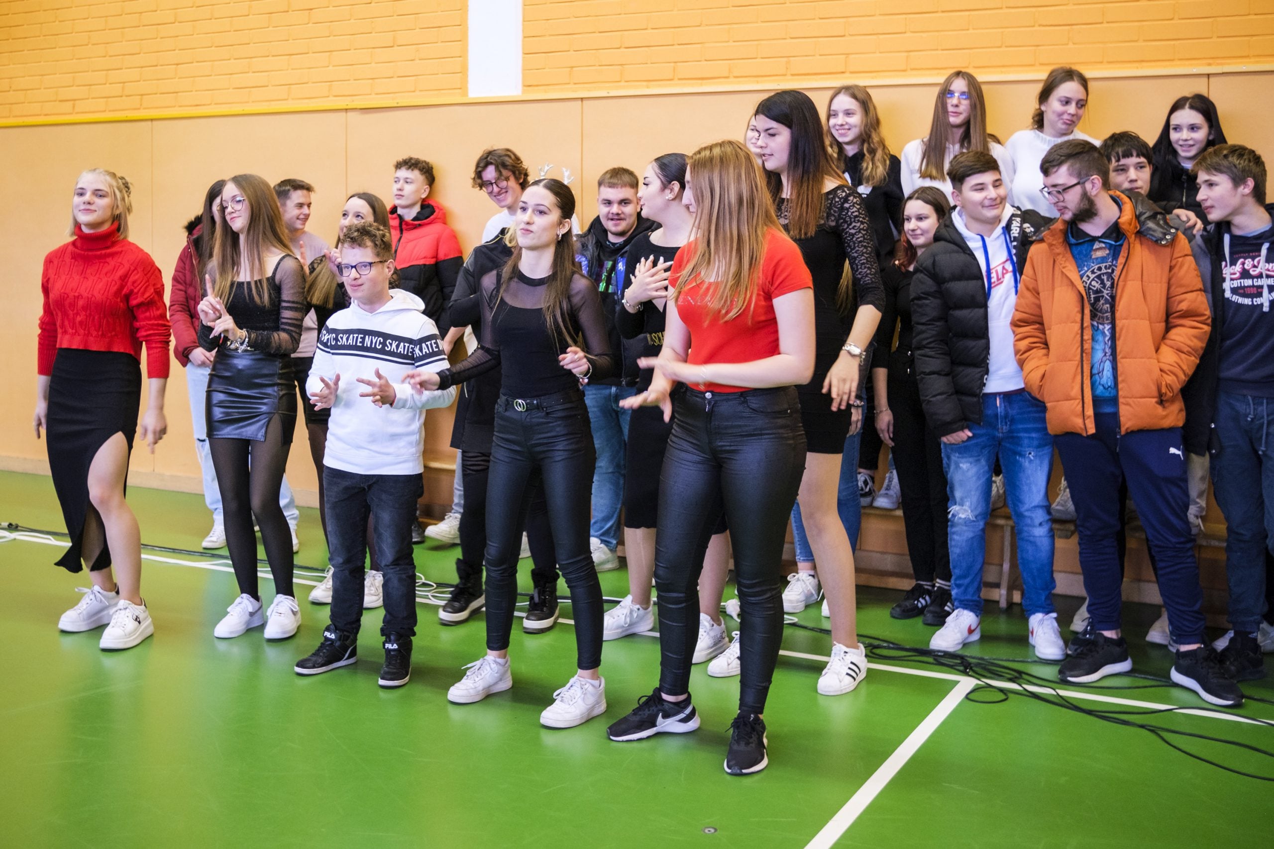 Prireditev ob dnevu samostojnosti in enotnosti ter ob koncu koledarskega leta Prireditev ob dnevu samostojnosti in enotnosti ter ob koncu koledarskega leta