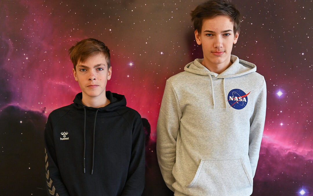 Srebrno priznanje iz astronomije za Matica in Tineta