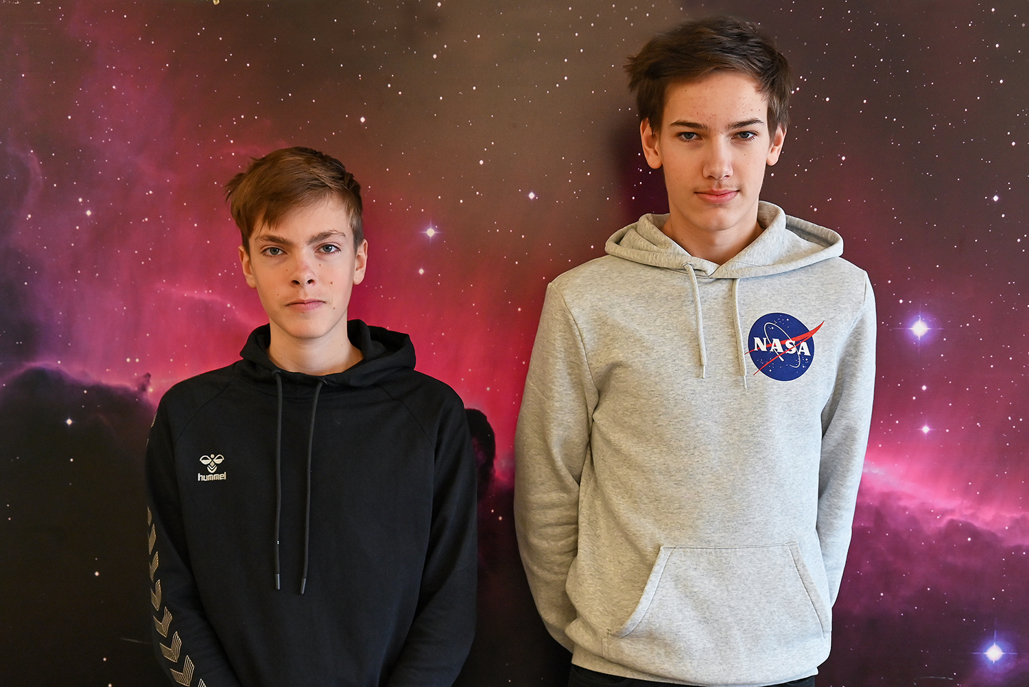 Srebrno priznanje iz astronomije za Matica in Tineta Srebrno priznanje iz astronomije za Matica in Tineta