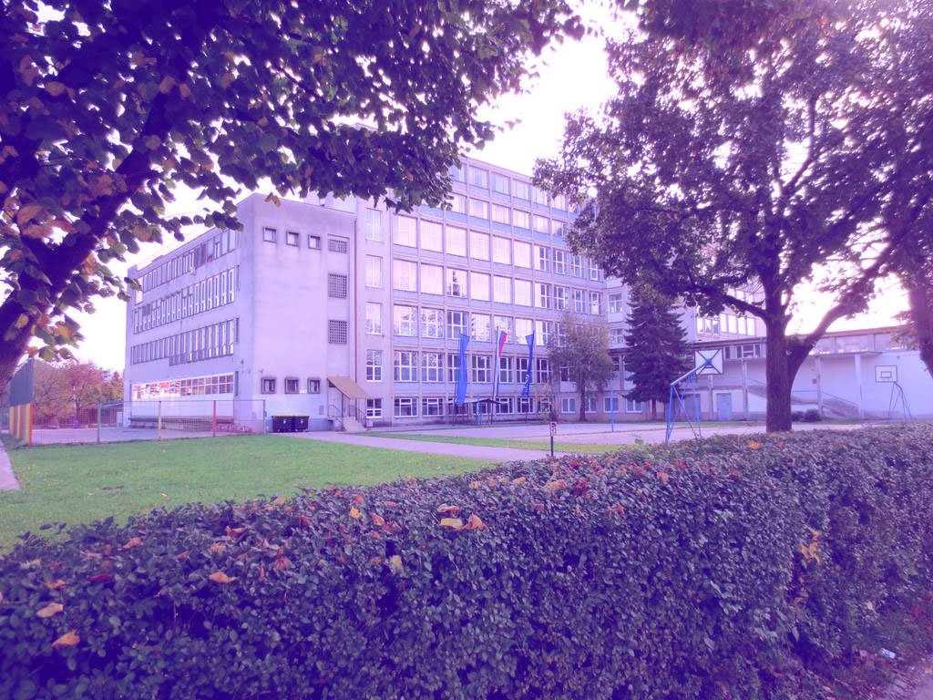 Javno zbiranje ponudb – prodaja vozila SIC Ljubljana Javno zbiranje ponudb – prodaja vozila SIC Ljubljana