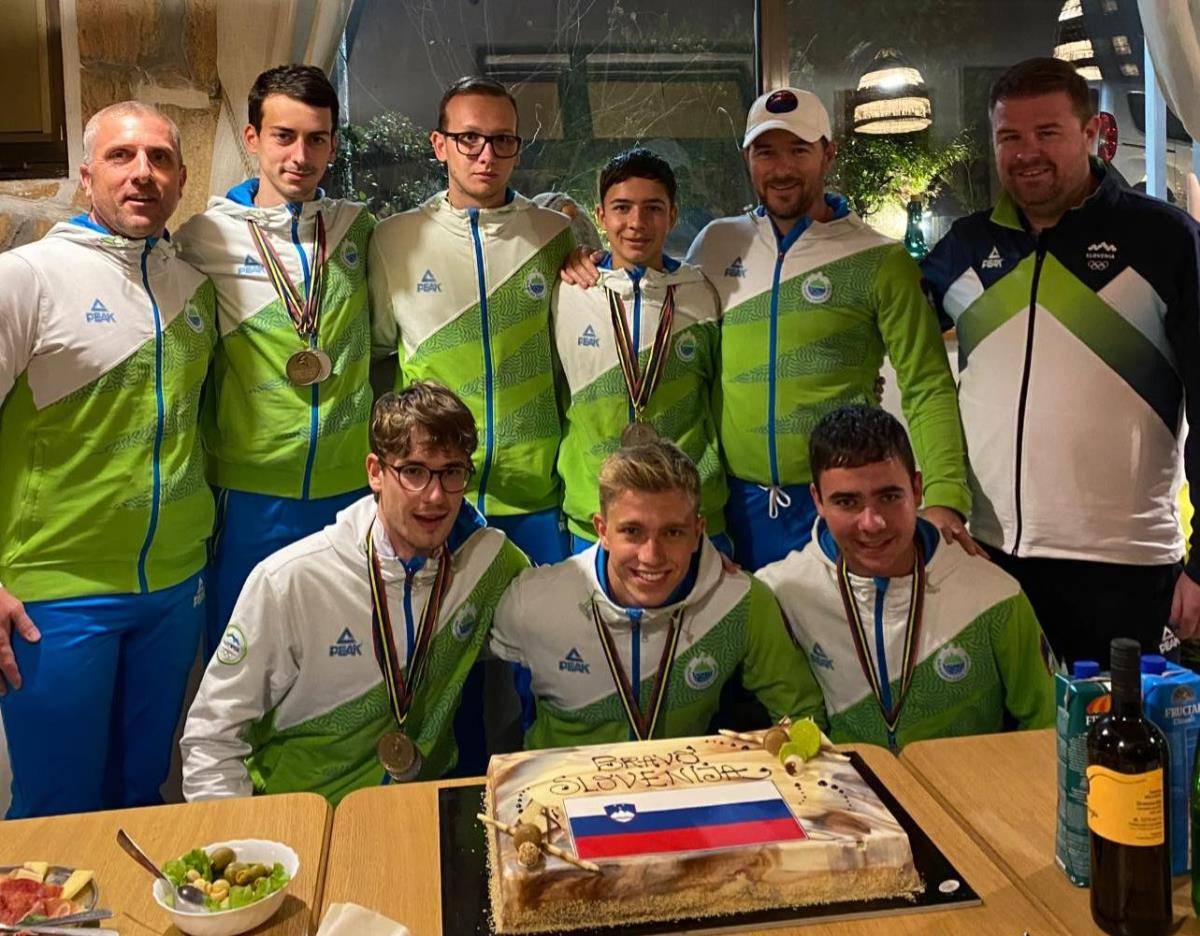 Dijak Žiga Moličnik s srebrno medaljo s svetovnega prvenstva
