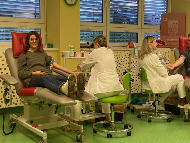 Prva gimnazijska krvodajalska akcija
