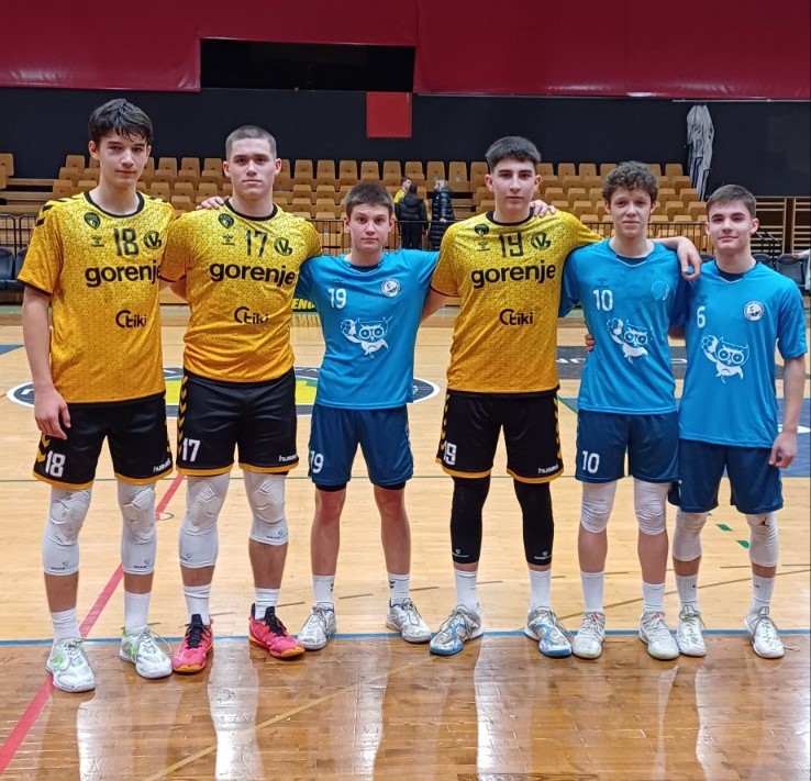 Rokometna novička Rokometna novička