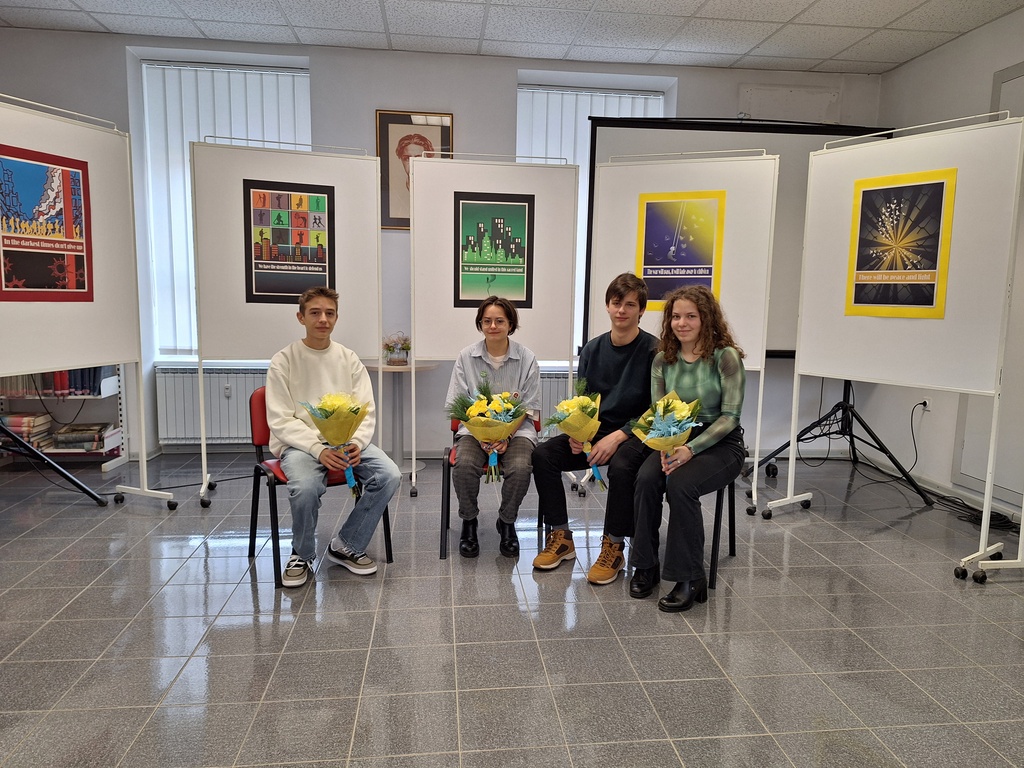 Kaj nam sporoča likovni glas mlade umetnice Nataliie Amelkine Kaj nam sporoča likovni glas mlade umetnice Nataliie Amelkine