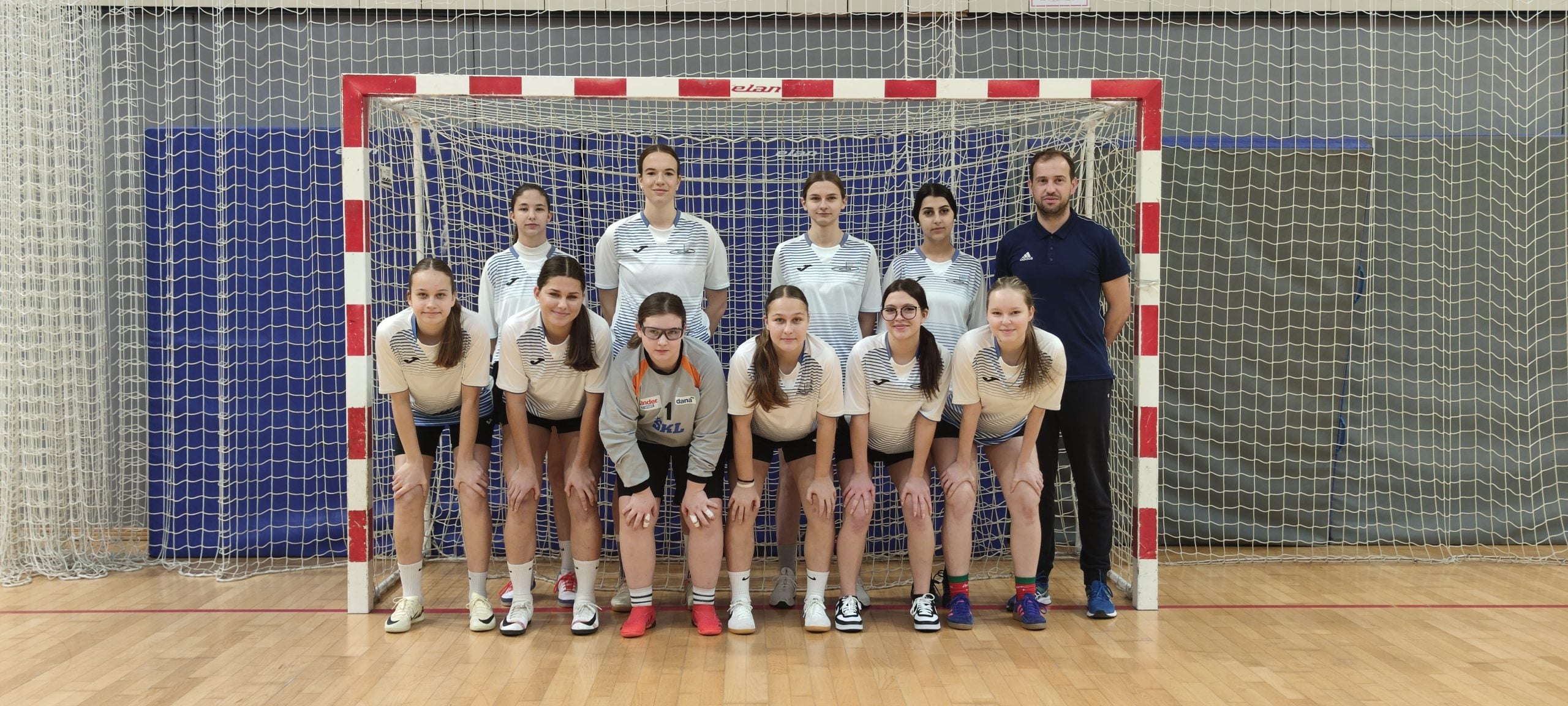 ČETRTFINALNI TURNIR DIJAKINJ