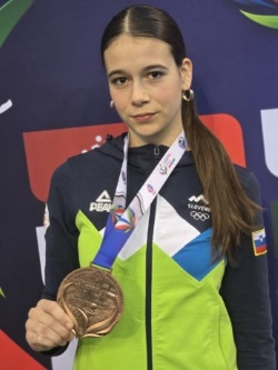 Lia Krvina osvojila bron