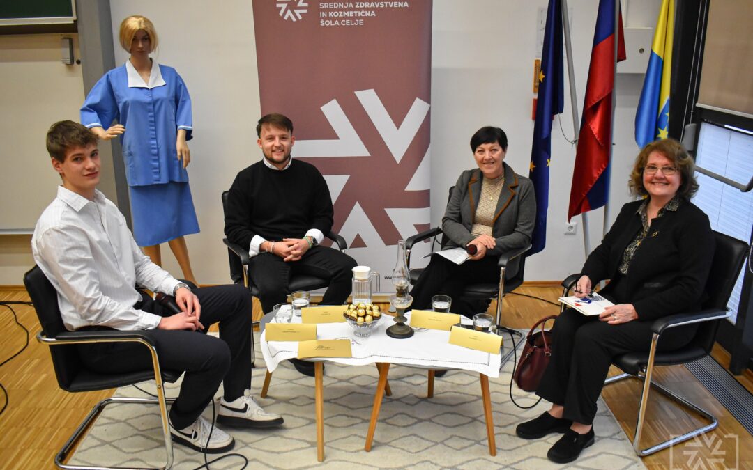 OKROGLA MIZA –  70 LET NAVDIHA IN USTVARJALNOSTI