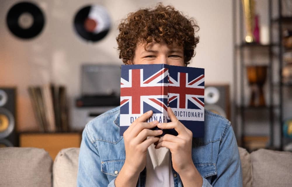 OSUPLJIVA DEJSTVA O TUJIH JEZIKIH