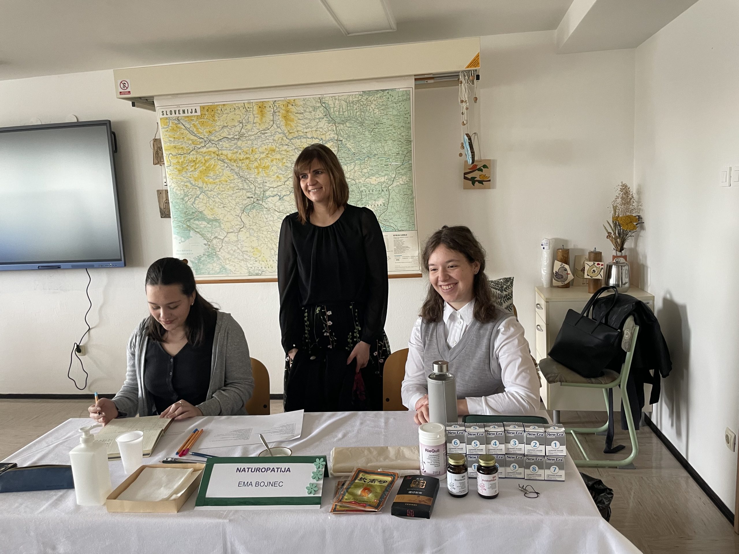 OBISK ŠTUDENTKE NATUROPATIJE PRI PREDMETU VELNES