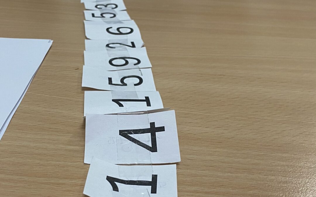 V petek, 14. 3., smo obeležili dan števila pi (π)