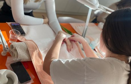 Dan žena (10)