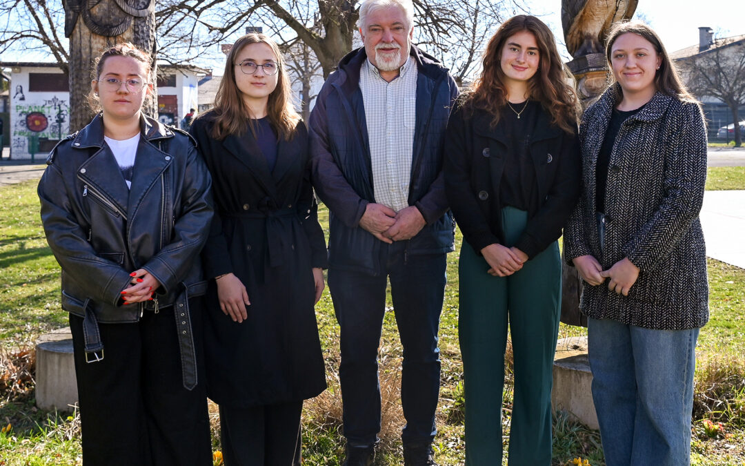Dve zlati in dve srebrni priznanji za dijakinje Gimnazije Murska Sobota na državnem tekmovanju iz sociologije!