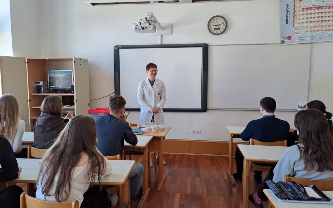 Farmacevtska znanja v praksi pri ITS Farmacija in medicina