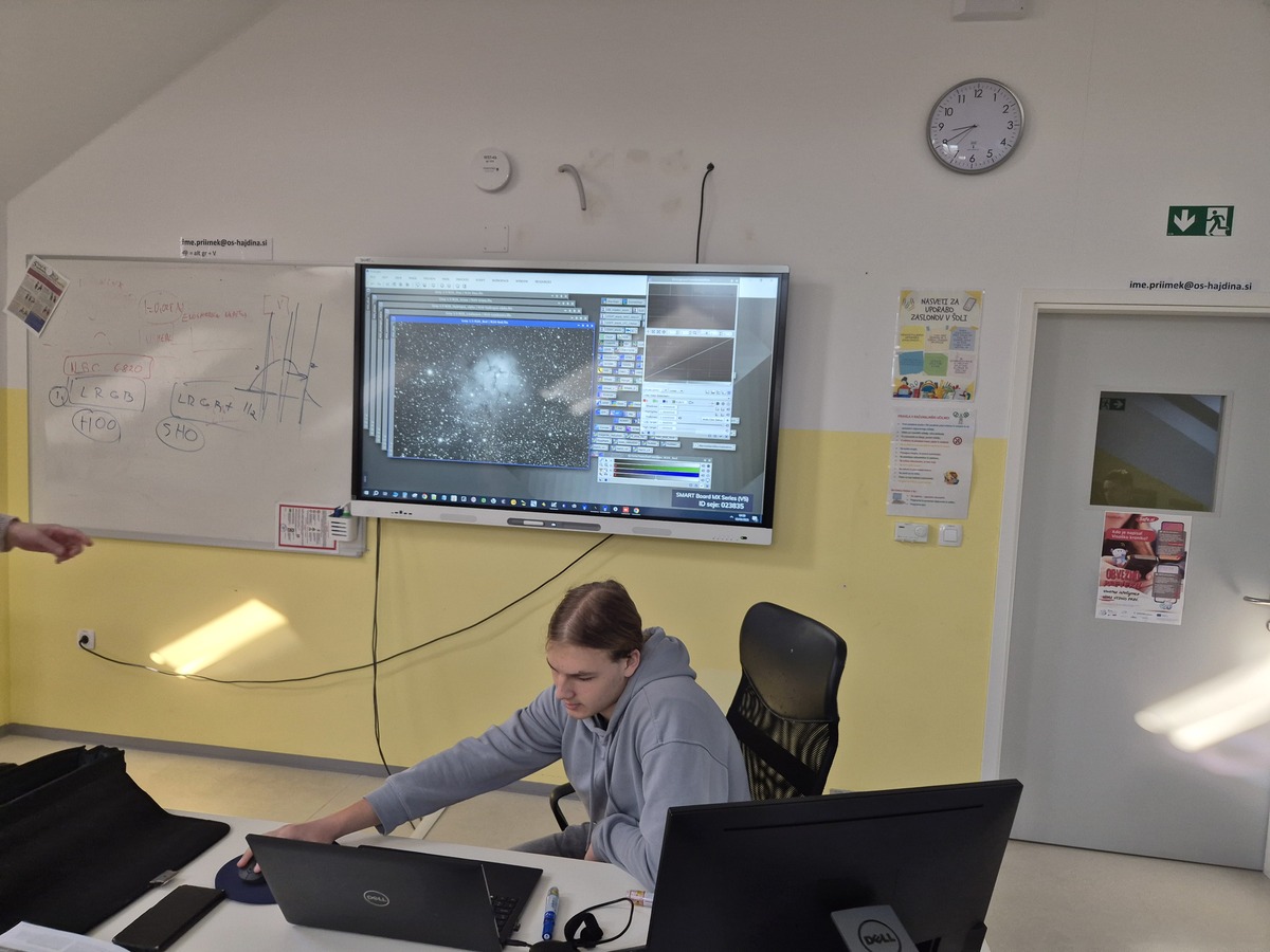 Dijaki Gimnazije Murska Sobota na delavnici astrofotografije Dijaki Gimnazije Murska Sobota na delavnici astrofotografije