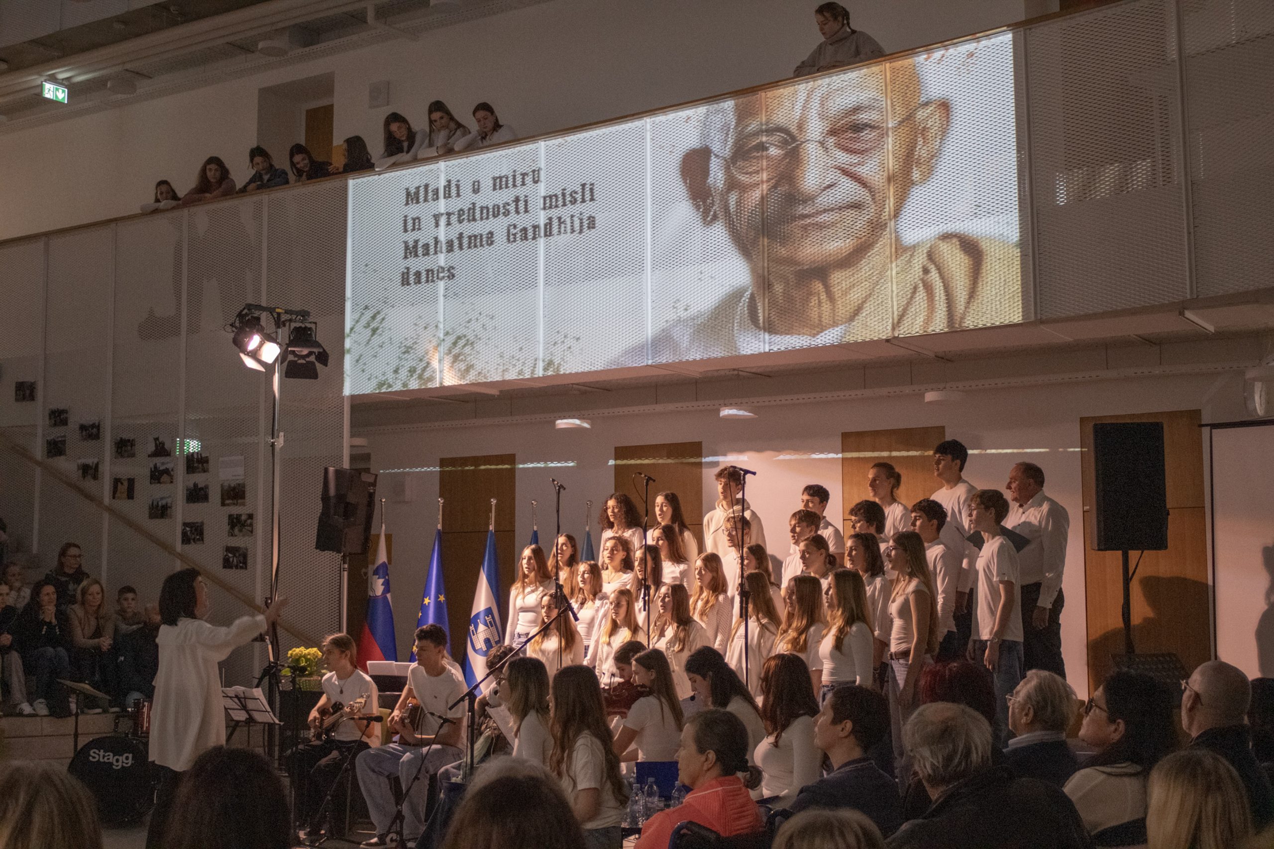 Kulturni večer ob izidu nove gimnazijske knjige Kulturni večer ob izidu nove gimnazijske knjige