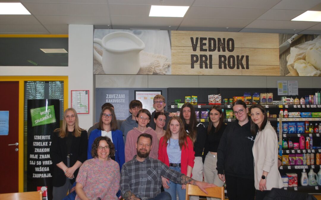 Okrogla miza z Binetom in Katarino Volčič