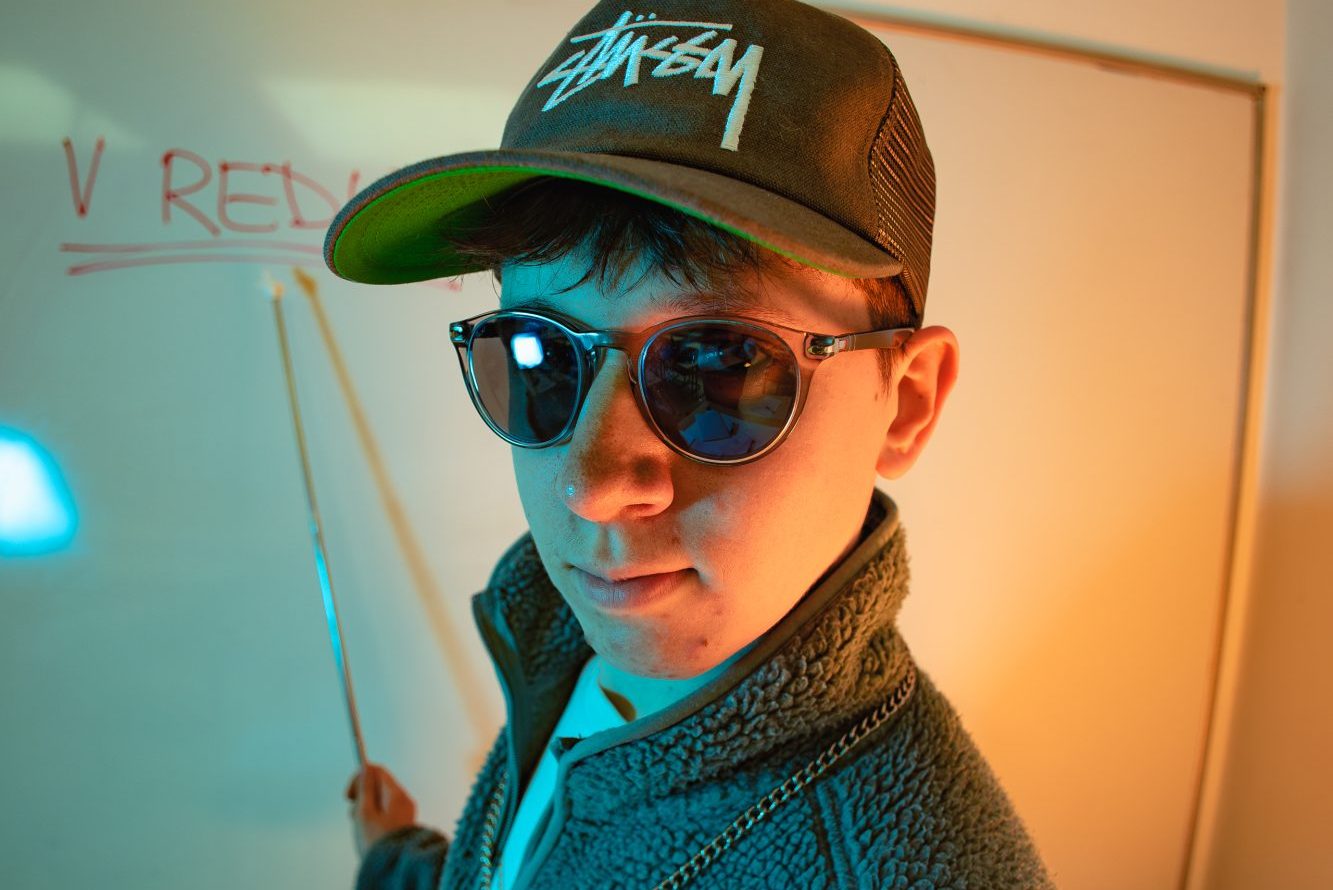 Gašper Barič osvojil 1. mesto na video natečaju Gašper Barič osvojil 1. mesto na video natečaju