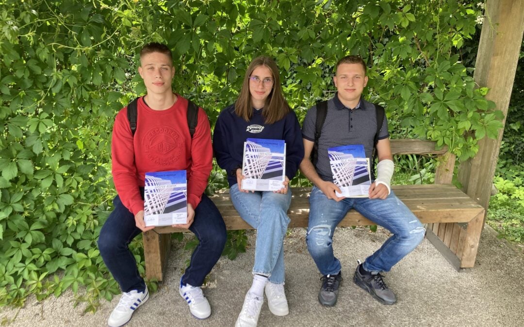 Na državnem tekmovanju v gradbeni mehaniki  si je Lara Košir priborila tretjo nagrado
