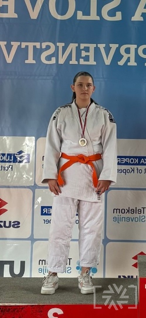 ZANA ELLA PRAZNIK IZ 1. KTA BRONASTA NA DRŽAVNEM PRVENSTVU V JUDU ZANA ELLA PRAZNIK IZ 1. KTA BRONASTA NA DRŽAVNEM PRVENSTVU V JUDU