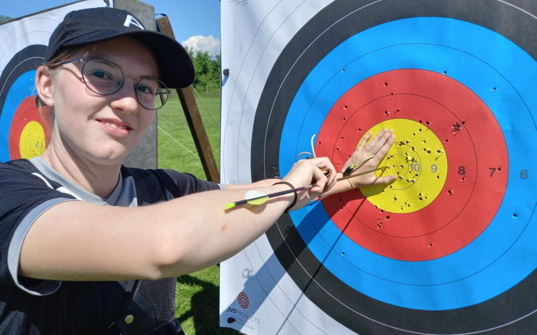 🎯 Meta Grudnik – državna prvakinja v lokostrelstvu!