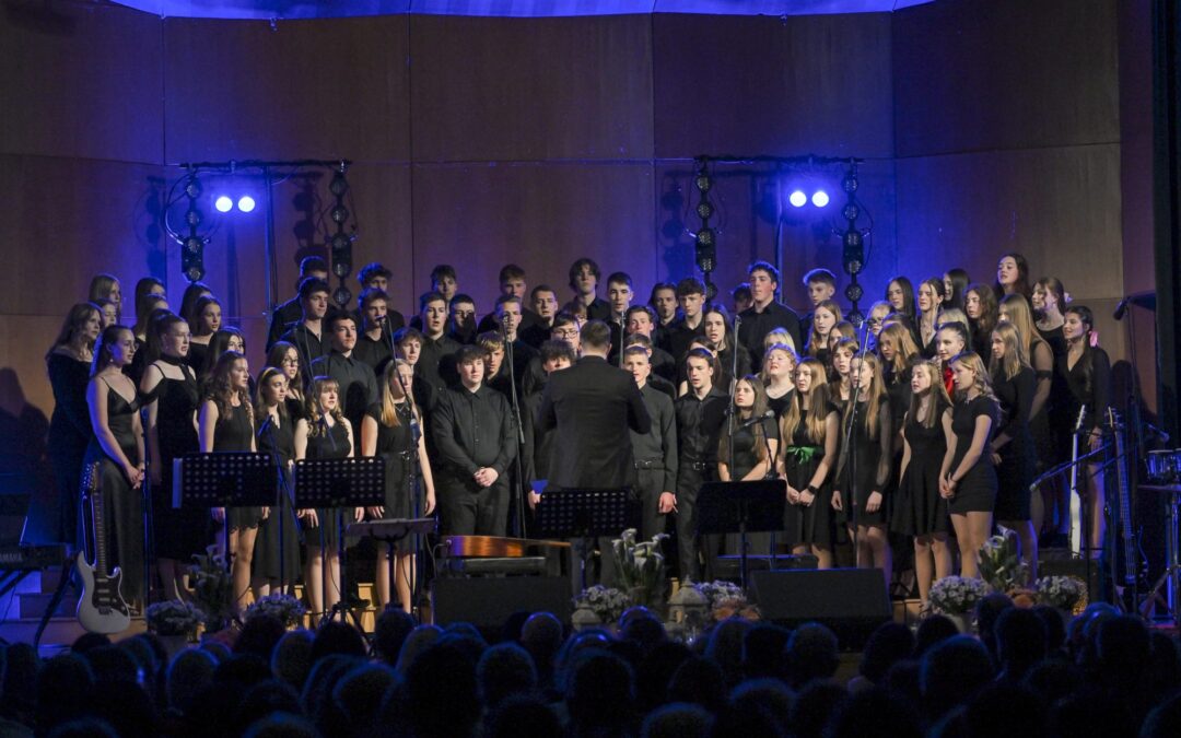 POMLADNA HARMONIJA