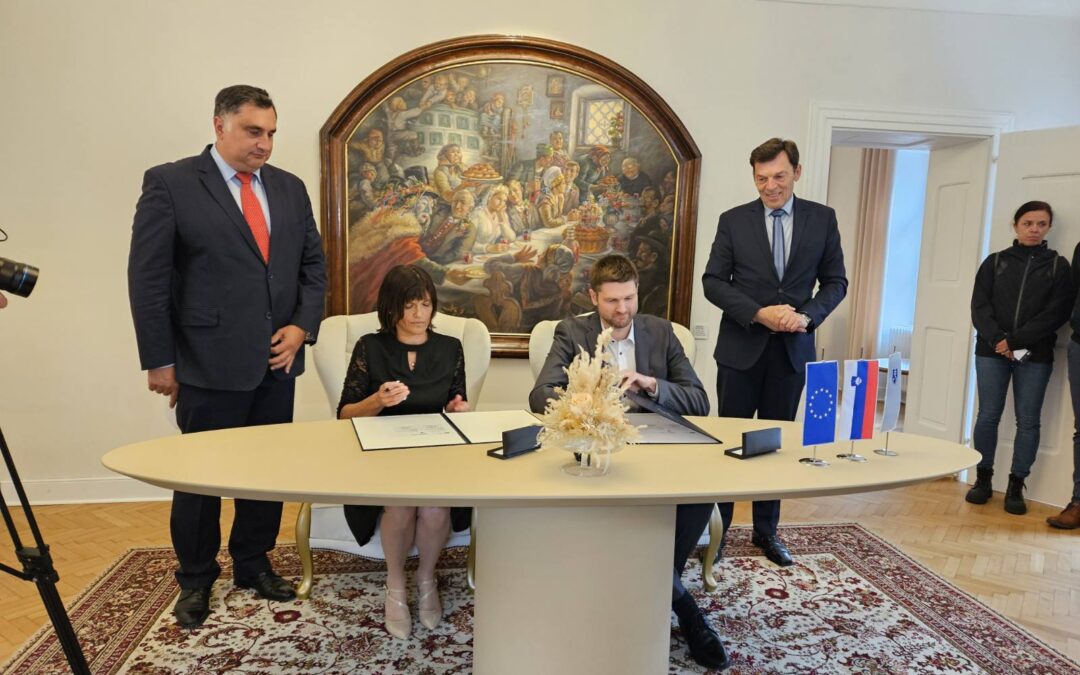 Protokolarni podpis pogodbe z izbranim izvajalcem gradbenih del VG5