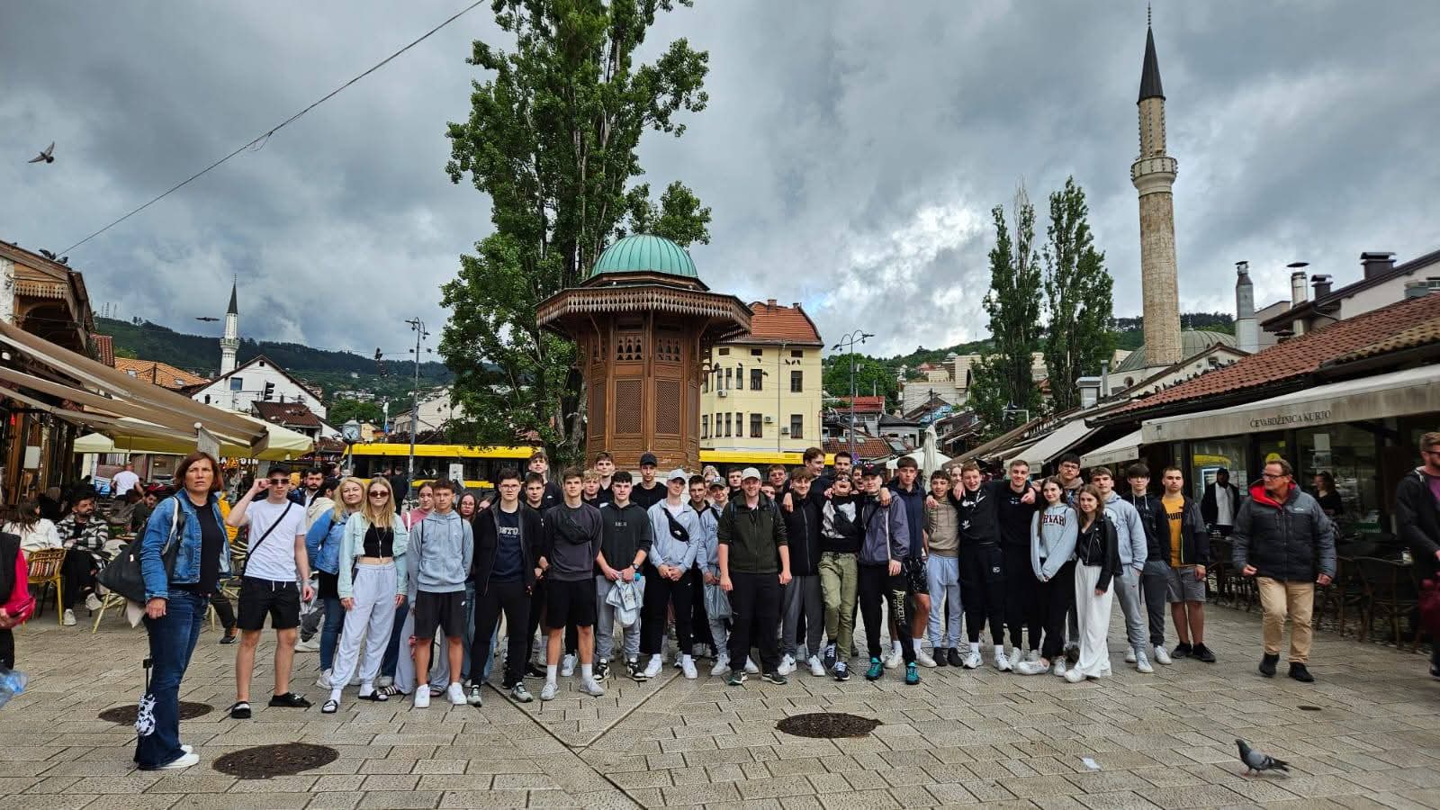 Strokovna ekskurzija dijakov G-2. b in G-2. c v Bosno in Hercegovino ter na Hrvaško Strokovna ekskurzija dijakov G-2. b in G-2. c v Bosno in Hercegovino ter na Hrvaško