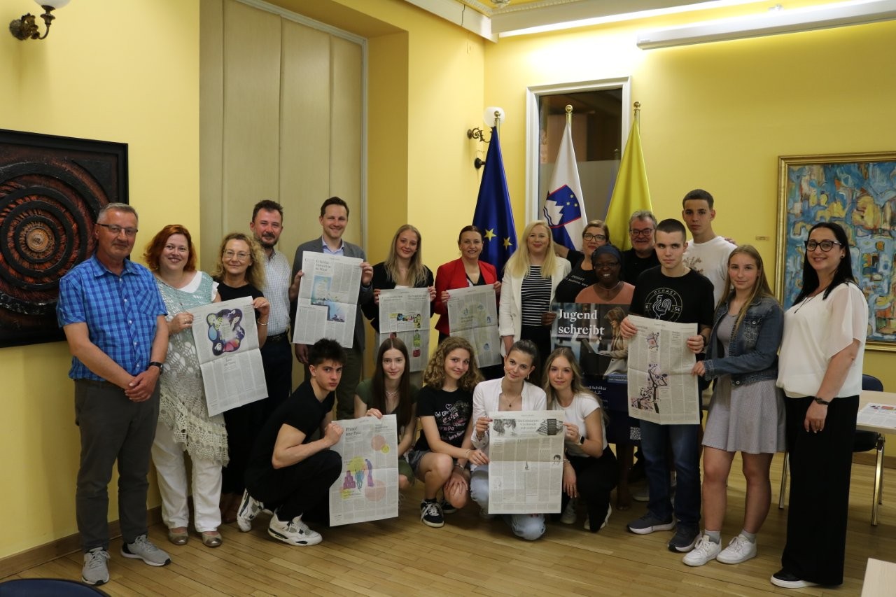 Ponosno in hvaležno soustvarjamo mednarodno zgodbo Jugend schreibt s Frankfurter Allgemeine Zeitung