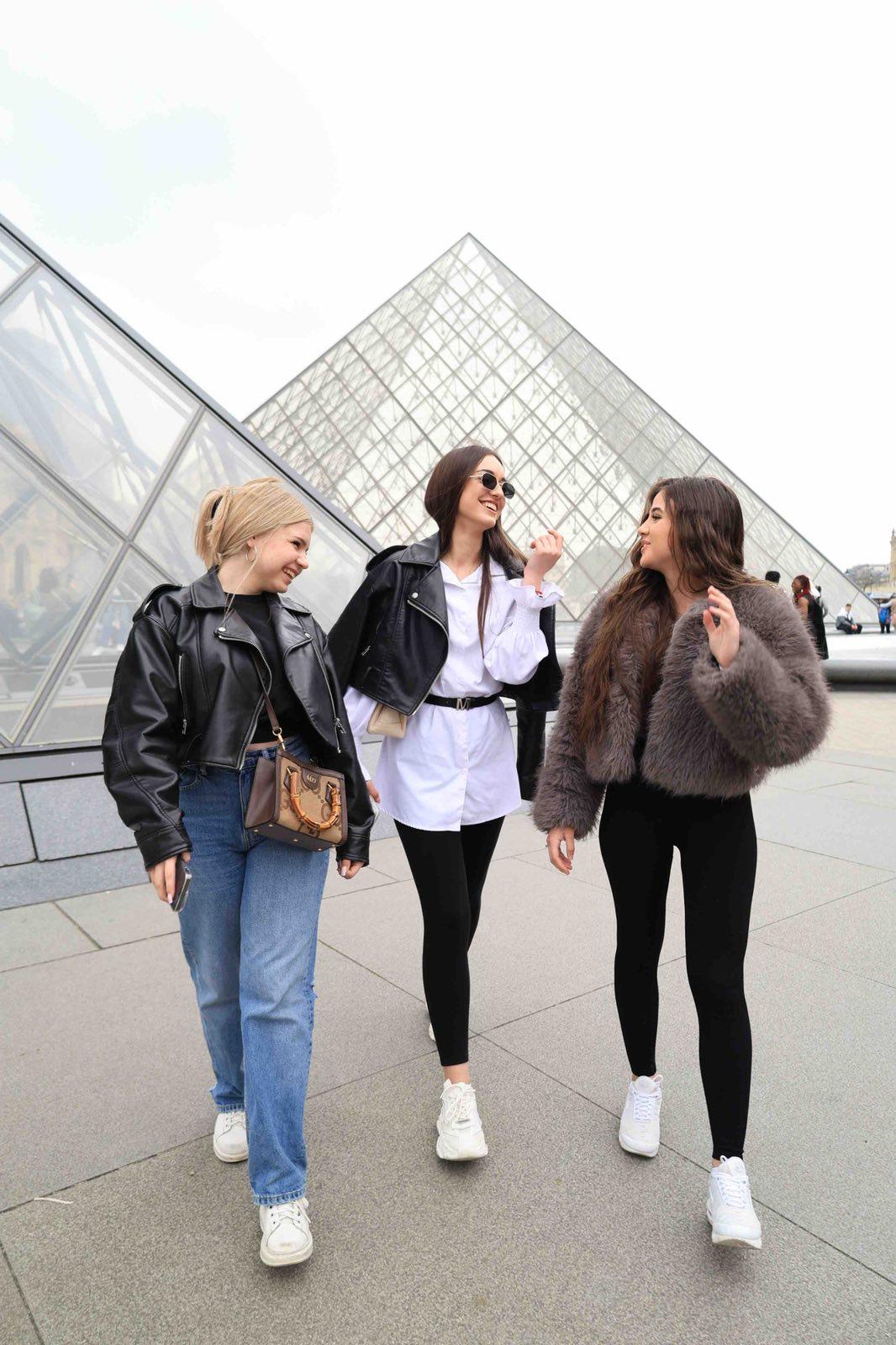 Ekskurzija v Pariz Ekskurzija v Pariz