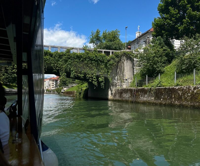 LITERARNA EKSKURZIJA V LJUBLJANO
