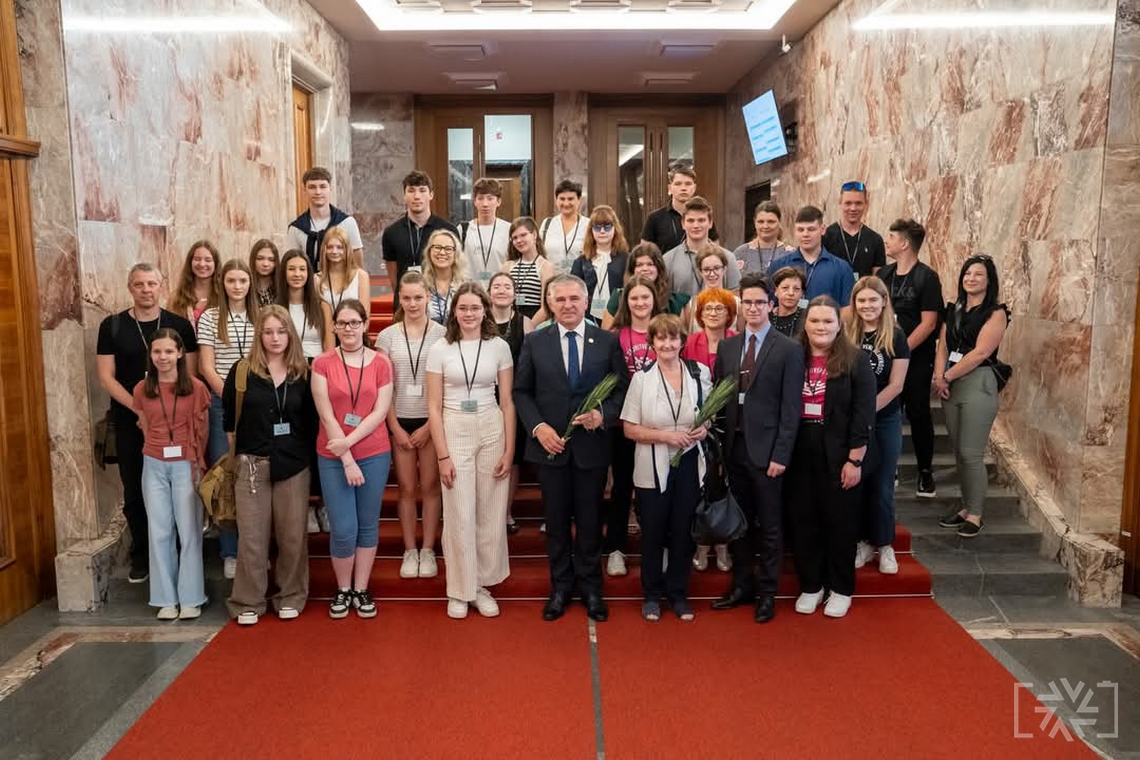 SPREJEM ZLATIH NAGRAJENCEV NATEČAJA NAŠA DOMOVINA V DRŽAVNEM SVETU REPUBLIKE SLOVENIJE
