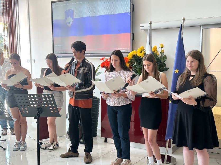 Proslava ob dnevu državnosti, zaključek šolskega leta ter podelitev spričeval zaključnega izpita