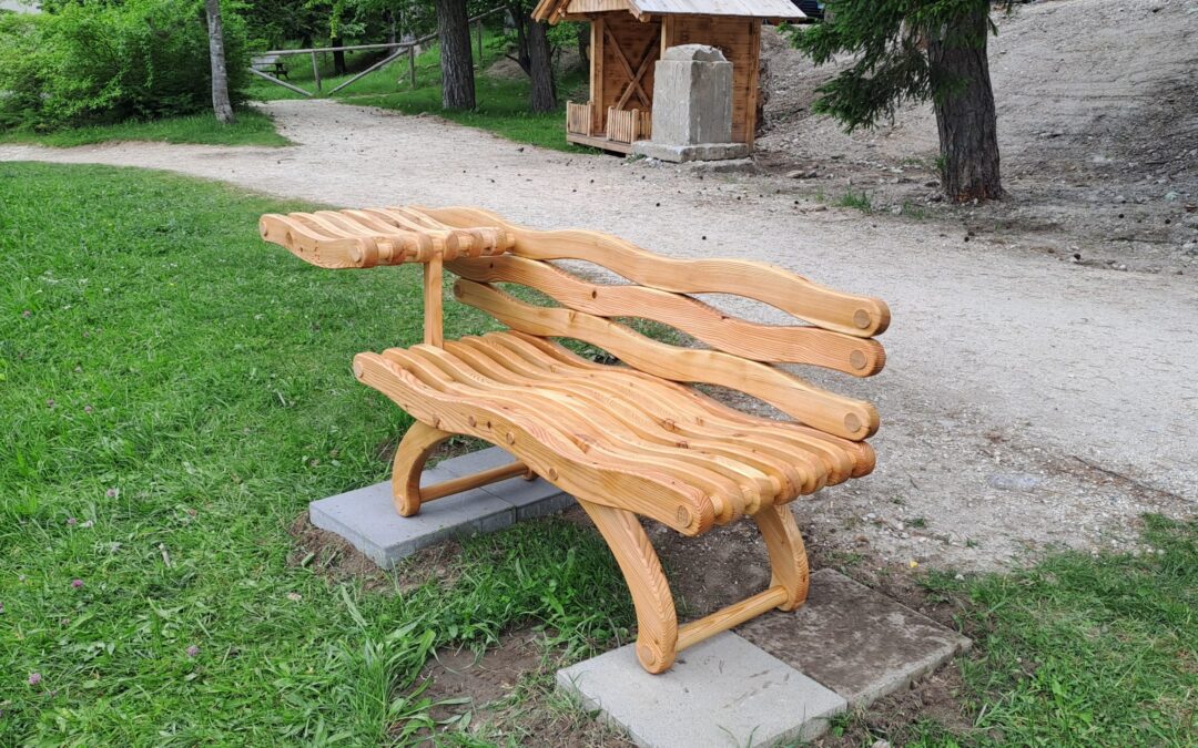 “Klopca treh src” ob jezeru Jasna: prostor za ljubezen, počitek in povezanost!