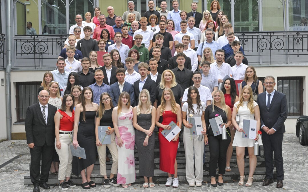 PRIREDITEV OB PODELITVI SPRIČEVAL POKLICNE MATURE 2025