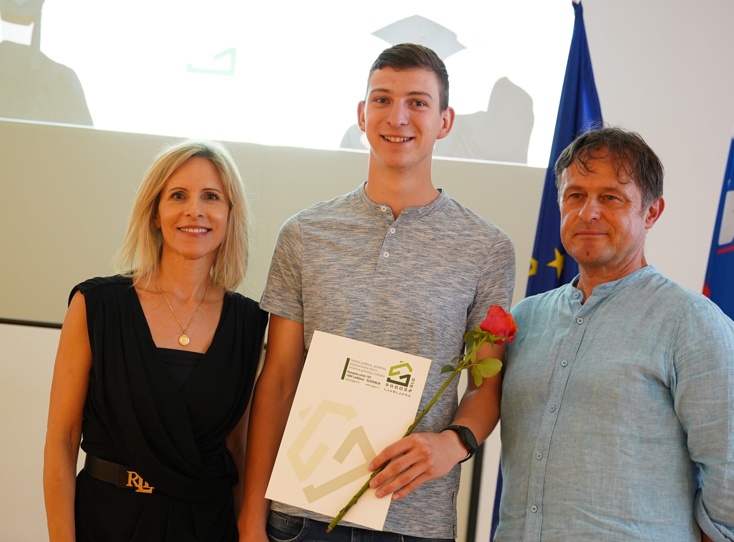 Podelitev maturitetnih spričeval Podelitev maturitetnih spričeval