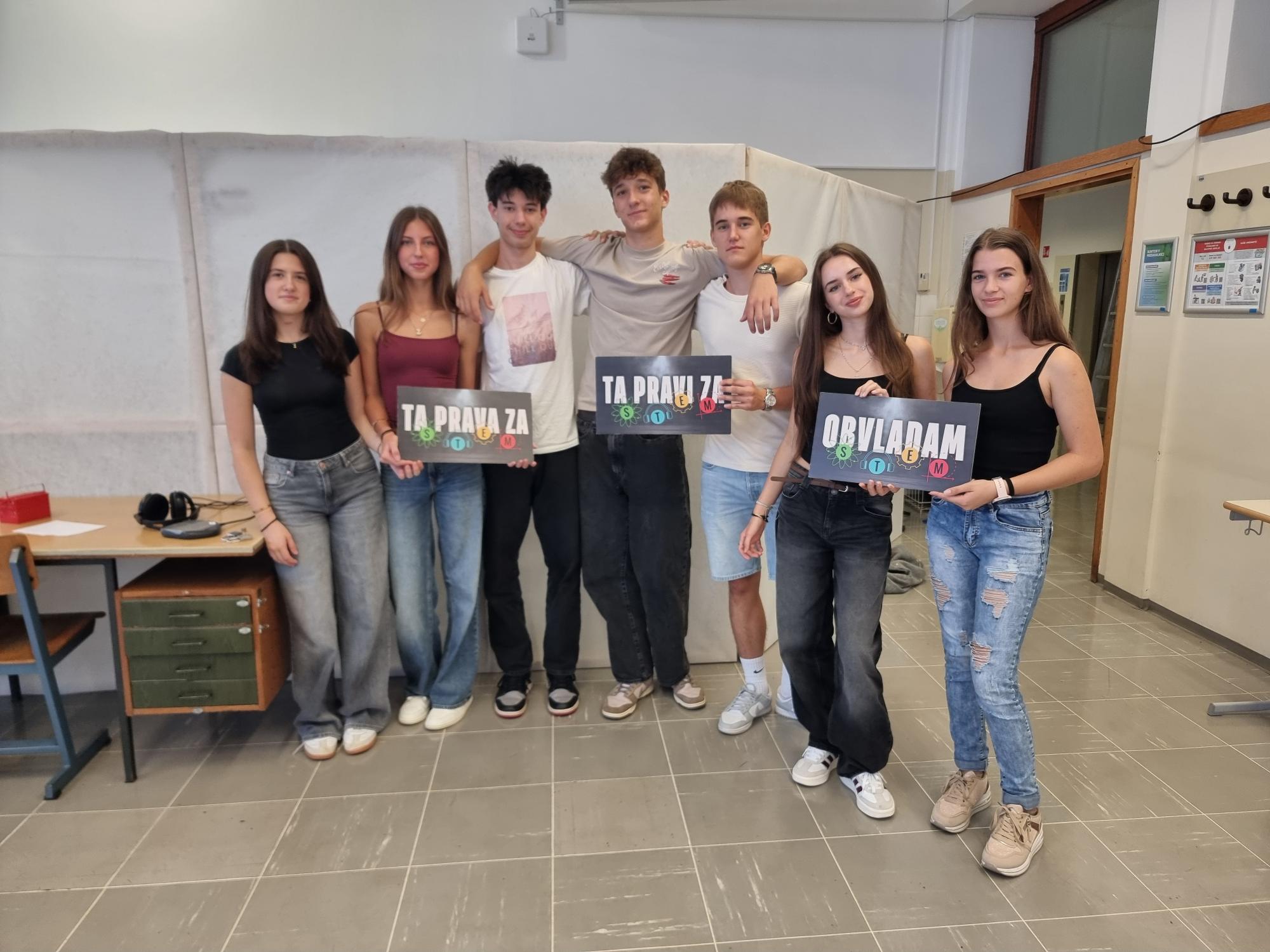 Dijaki ITS Enigma obiskali Sobo pobega na Fakulteti za strojništvo