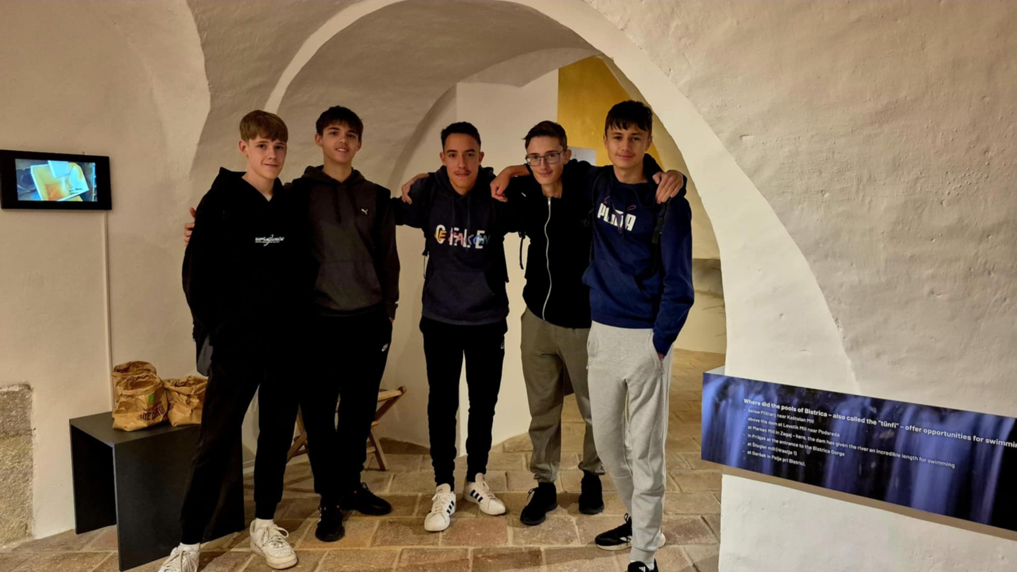 OIV/IND v Kozjanskem parku – narava, znanje in izkušnje OIV/IND v Kozjanskem parku – narava, znanje in izkušnje