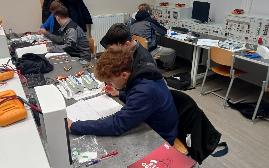 Delavnica v Schrack technik