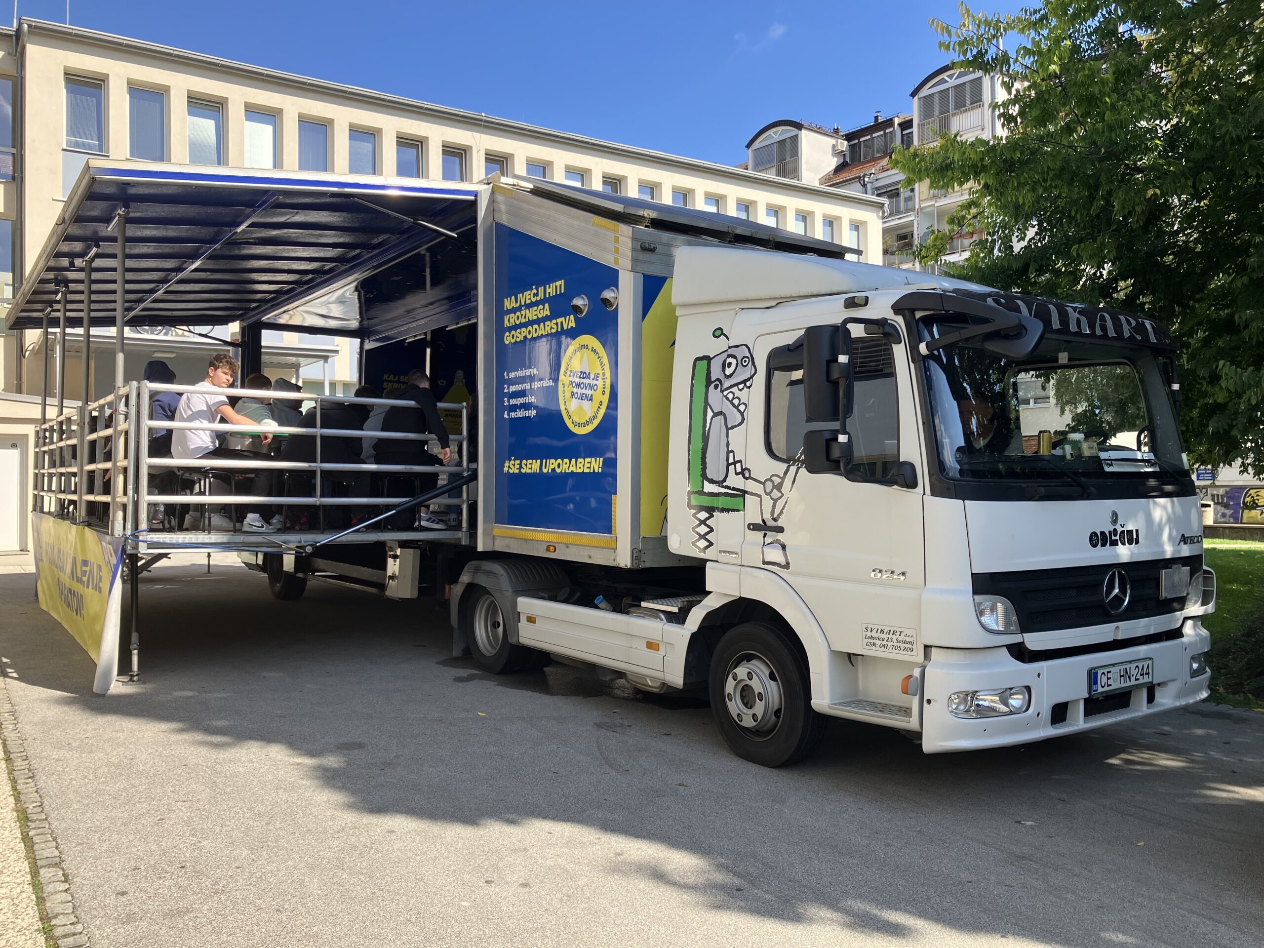 Ozaveščanje o trajnostnem ravnanju z e-odpadki