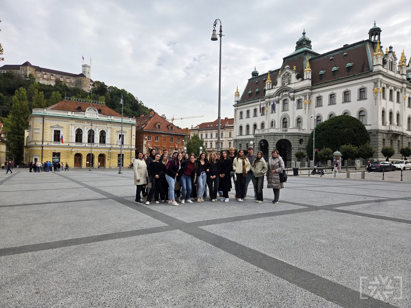 STROKOVNA EKSKURZIJA V UNIVERZITETNI REHABILITACIJSKI INŠTITUT REPUBLIKE SLOVENIJE SOČA STROKOVNA EKSKURZIJA V UNIVERZITETNI REHABILITACIJSKI INŠTITUT REPUBLIKE SLOVENIJE SOČA