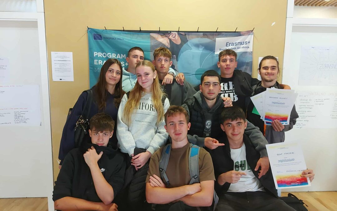 Udeležili smo se posveta z mladimi v okviru projekta Naše mnenje šteje 2.0
