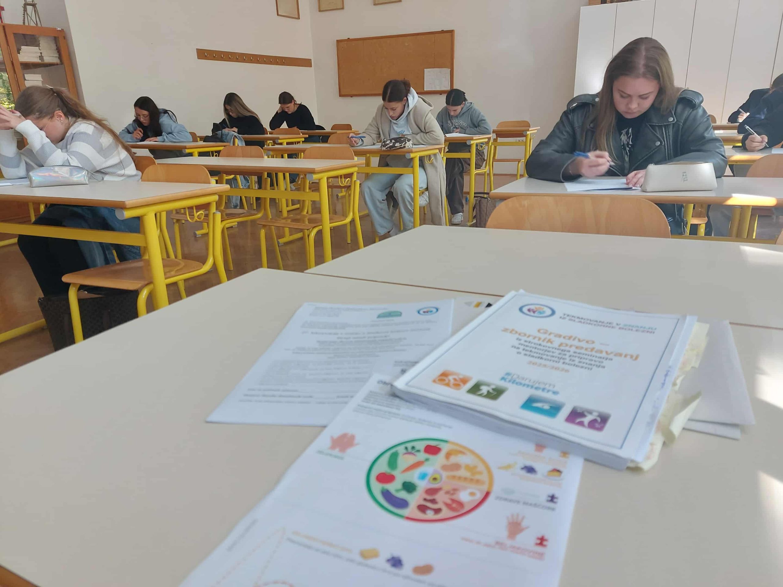6 bronastih priznanj iz znanja o sladkorni bolezni